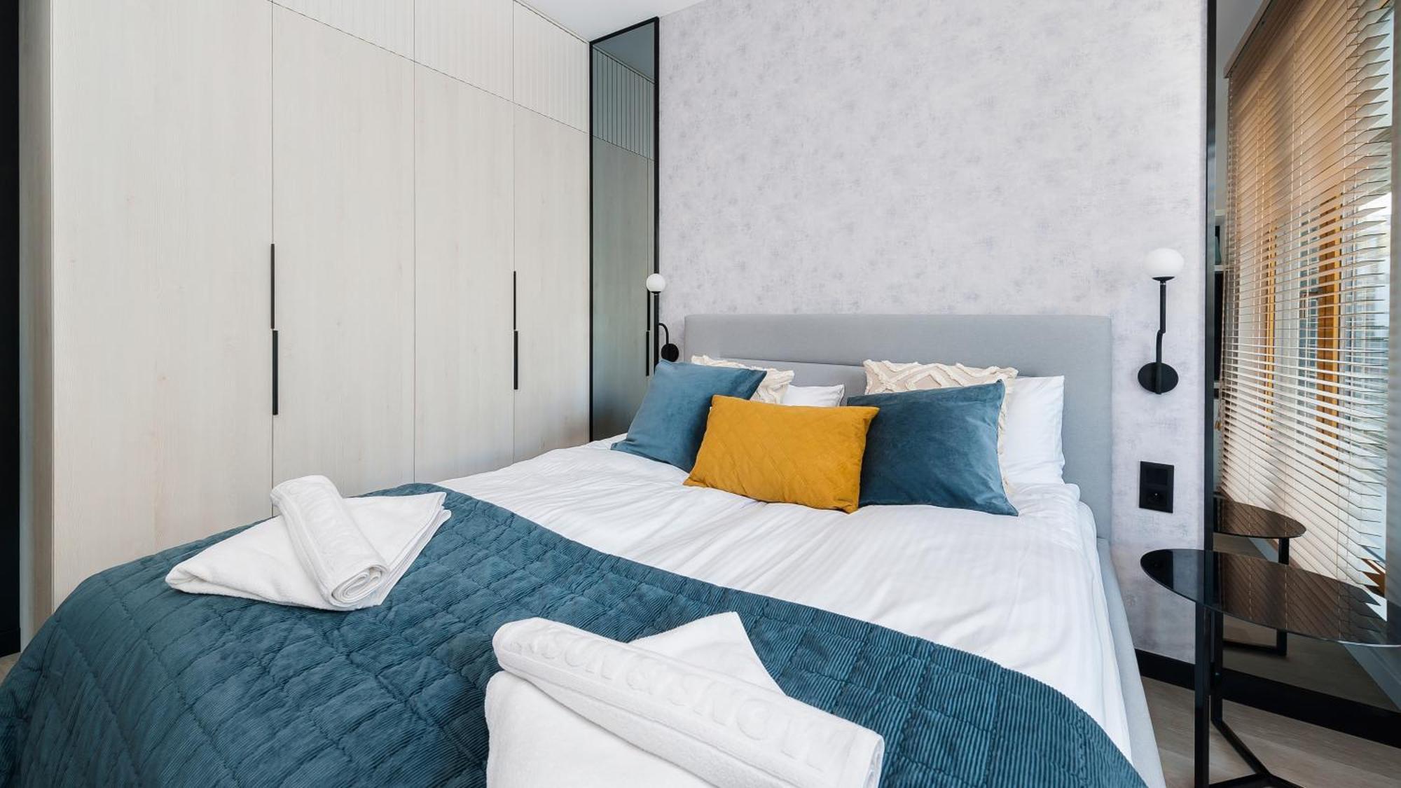Premium In Novum City Center Near The Train Station By Sun & Snow Krasków Exterior foto